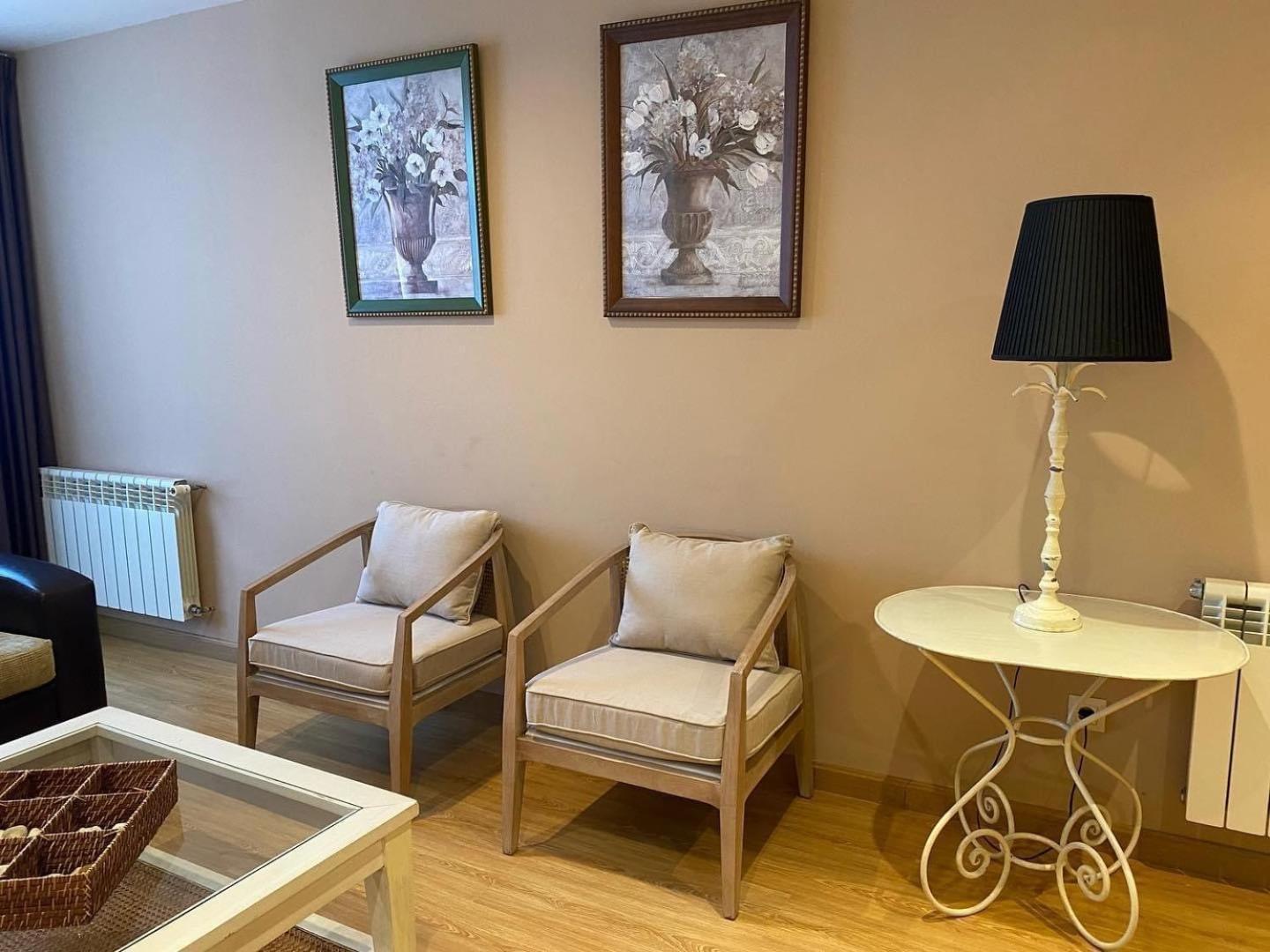 Apartamentos El Cordial De Fausto Llanes Ngoại thất bức ảnh