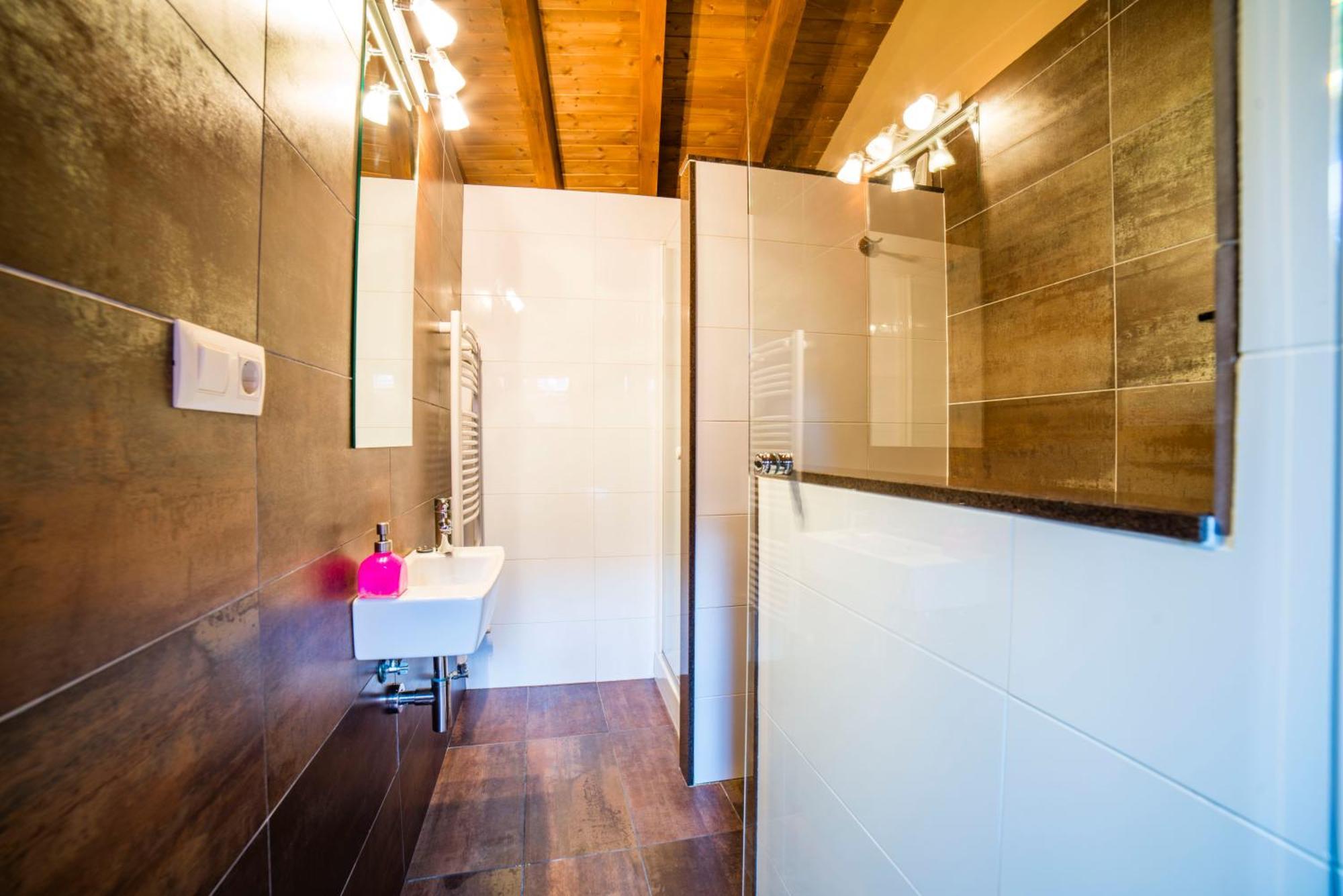 Apartamentos El Cordial De Fausto Llanes Ngoại thất bức ảnh