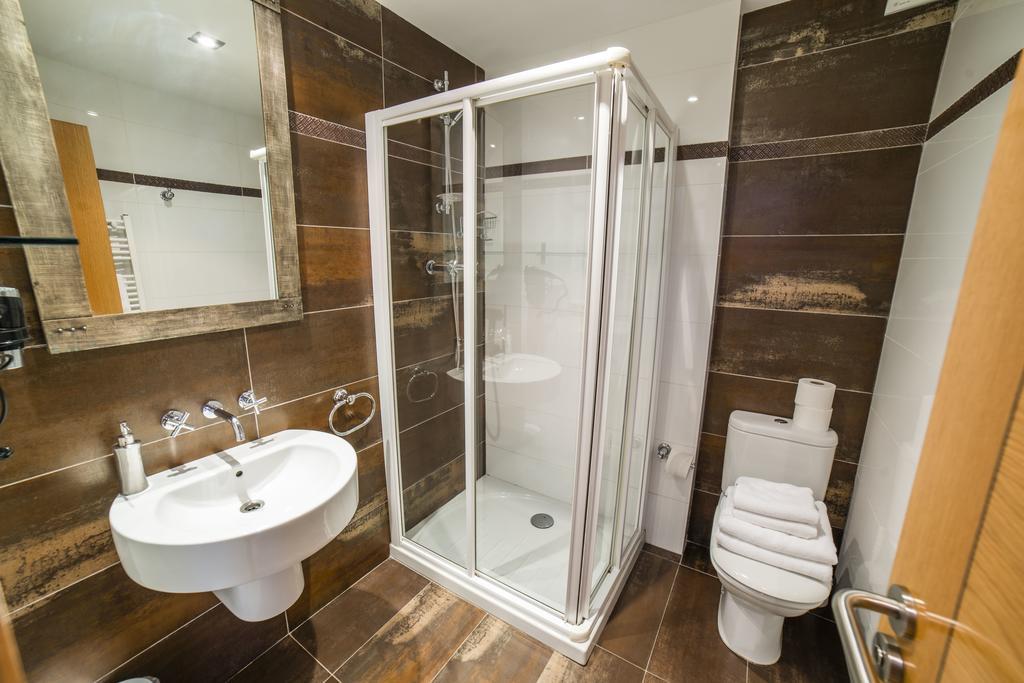 Apartamentos El Cordial De Fausto Llanes Ngoại thất bức ảnh