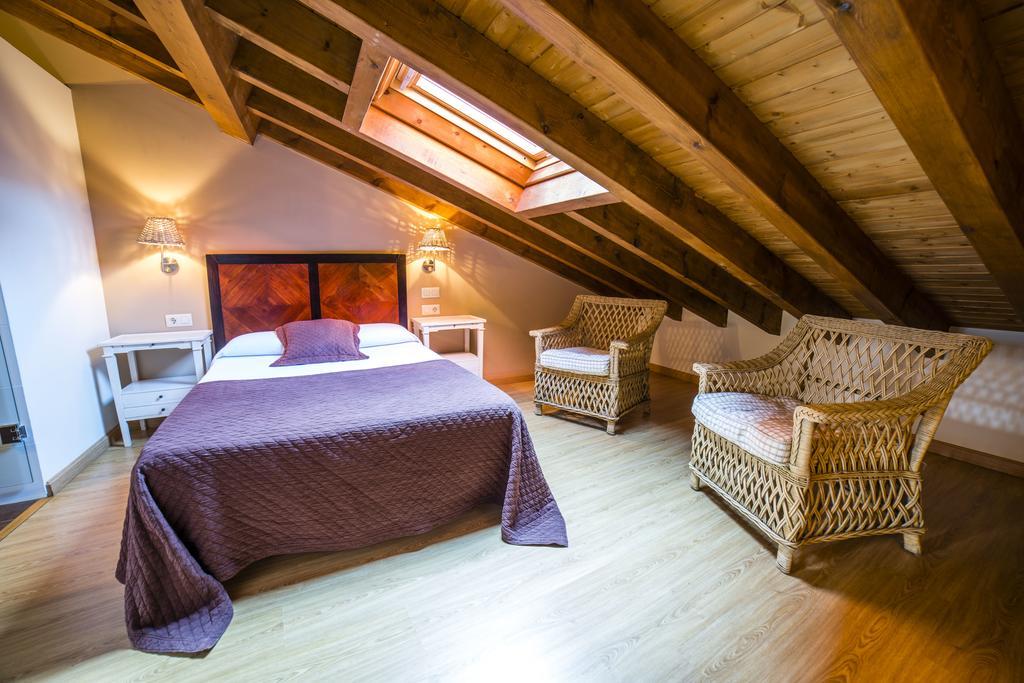Apartamentos El Cordial De Fausto Llanes Ngoại thất bức ảnh